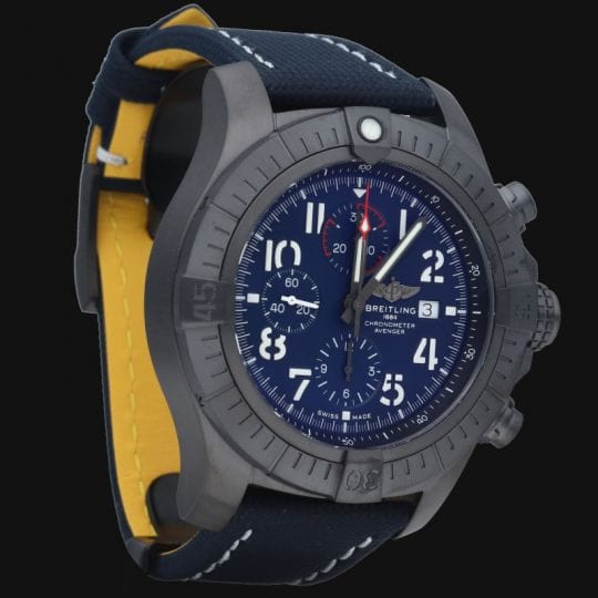 Montre Breitling Montre Super Avenger Chronograph 48 Night Mission 58 Facettes MT40277