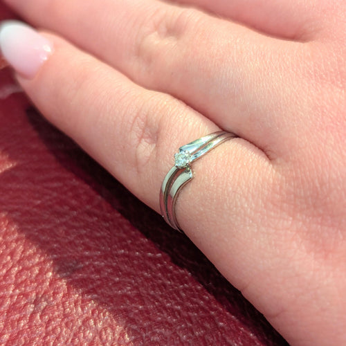 Bague 48 Bague en or blanc et diamant 58 Facettes 30087