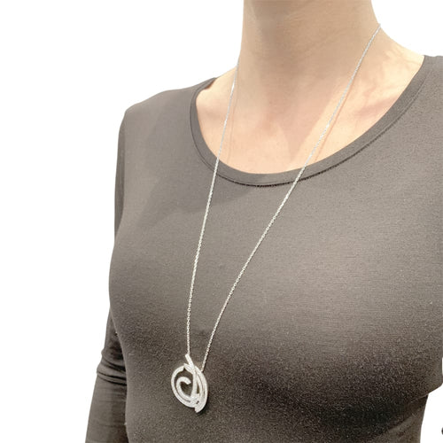 Collier Sautoir Van Cleef & Arpels, "Contes d'Hiver", or blanc et diamants. 58 Facettes 35181