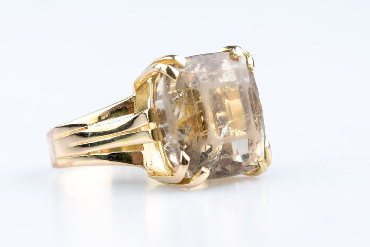 Bague 56 Bague en or jaune sertie d’un quartz fumé 58 Facettes BG41700146-107