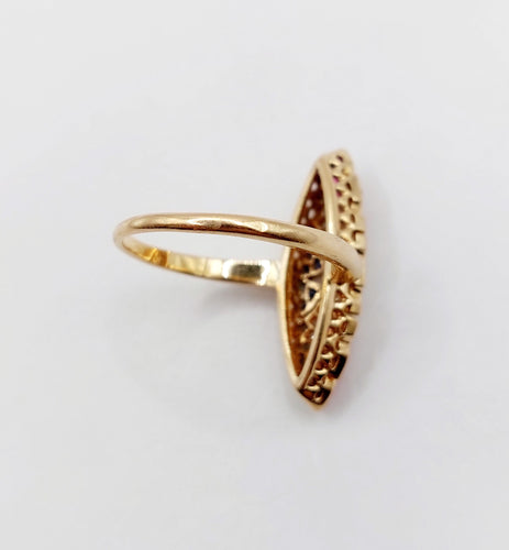 Bague 56 Bague marquise art deco or rose 18k diamant taille ancienne, diamants tailles roses, rubis et saphirs (circa 1920) 58 Facettes A05470