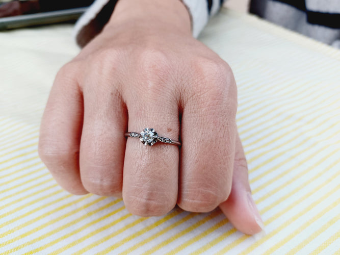 Bague 62.5 Solitaire en platine et diamants 58 Facettes