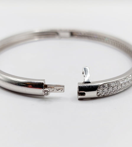 Bracelet jonc or blanc 18k et 2,80 carats de diamants, vintage, art deco