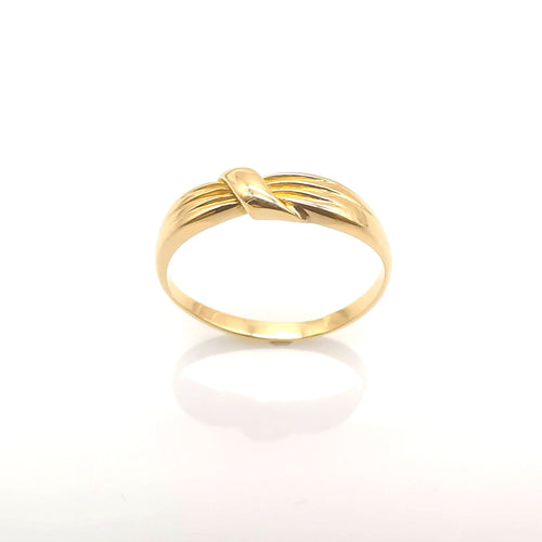 Bague 52 Bague en or jaune 58 Facettes