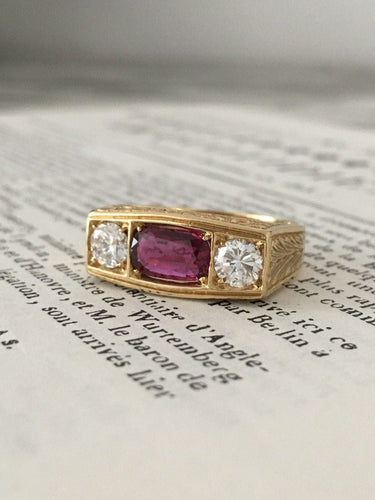 Bague 62.5 Bague Art Déco ornée d’un rubis non chauffé en or jaune 18K et diamants 58 Facettes