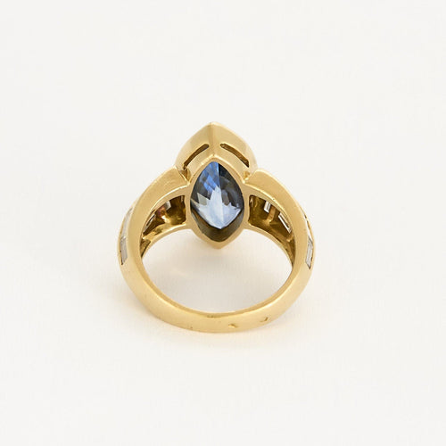 Bague 52 Bague en or jaune, saphir et diamants 58 Facettes REU1044