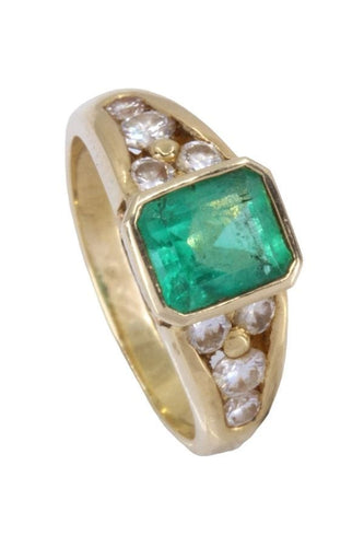 Bague BAGUE MODERNE ÉMERAUDE ET DIAMANTS 58 Facettes 088051