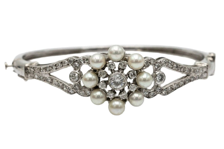 Bracelet Bracelet en or blanc avec diamants et perles 58 Facettes 10675