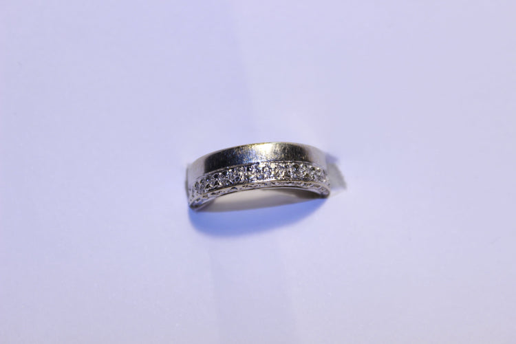 Bague 56 Bague BALMAIN Diamants 58 Facettes