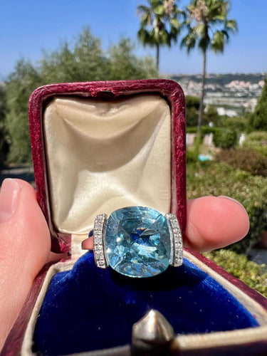 Bague 54 Bague Vintage Or 18 Carats, Topaze Bleue et Diamants 58 Facettes 366