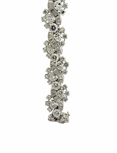 Bracelet Bracelet haute joaillerie en platine , or et diamants 58 Facettes