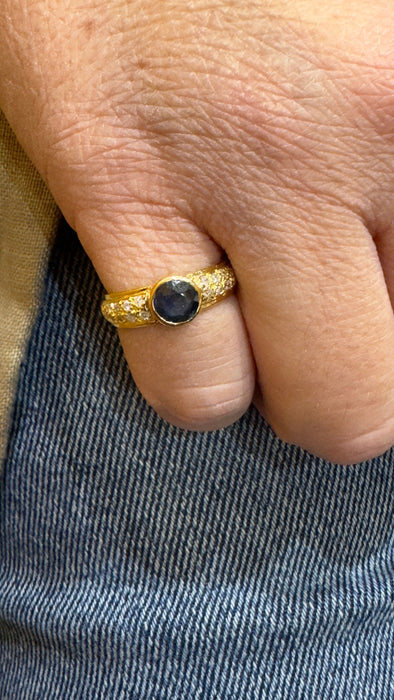 Bague jonc saphir ancien et diamants monture or jaune