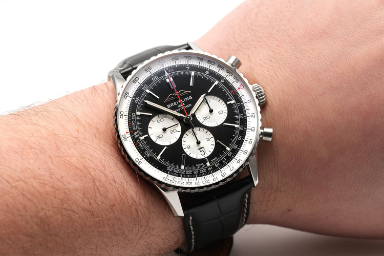 Montre Breitling - Navitimer B01 Chronograph 46mm AB0137 - Full Set 58 Facettes Breitling