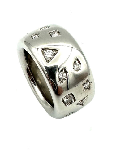 Bague 55 POMELLATO. Collection "Iconica", bague or blanc et diamants 58 Facettes