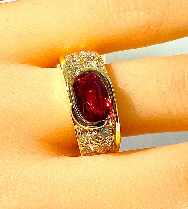 Bague 58 Bague or jaune rubis 2,25 carats et 10 diamants 58 Facettes AB412