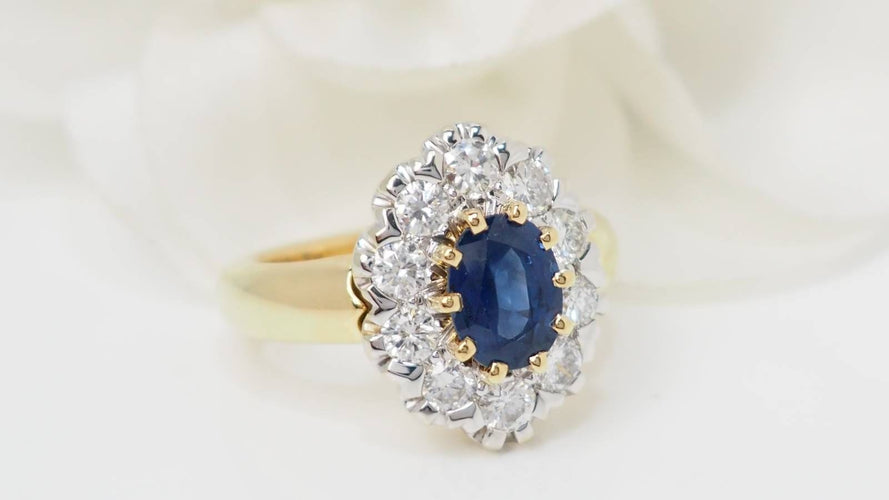 Bague 52 Bague Pompadour en or jaune, saphir et diamants 58 Facettes 32521