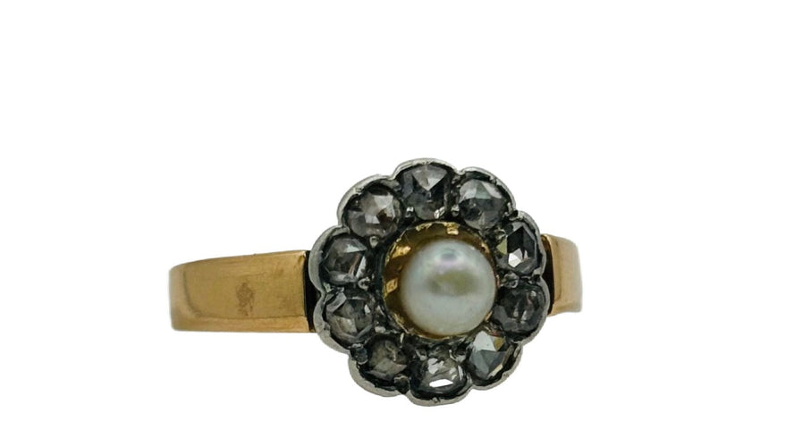 Bague en or avec perle et diamants