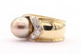 Bague 50 Bague contemporaine en or jaune sertie d'une perle et de diamants 58 Facettes 21495