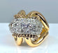 Bague 54 Importante bague or jaune sertie de 33 diamants, vers 1960 58 Facettes AB391