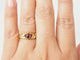 Bague 56 Bague ancienne en or jaune 18 kt avec rubis cabochon 58 Facettes 33630