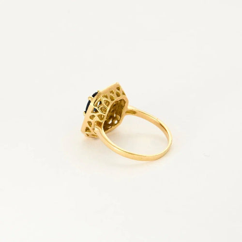 Bague 54 Bague marguerite en or jaune 18K, saphir et diamants 58 Facettes 58FC156