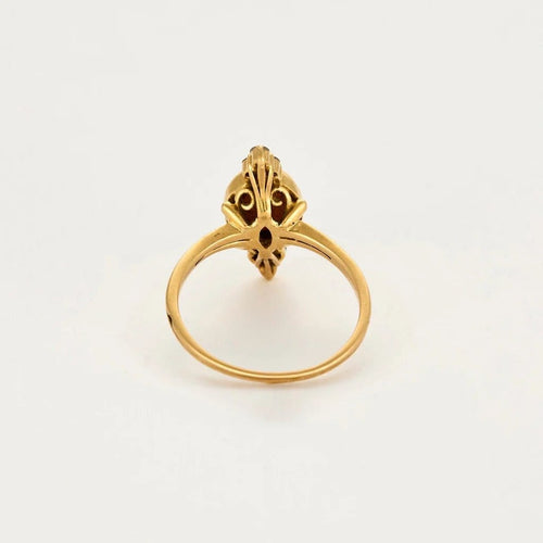Bague 53.5 Bague en or jaune 18K au corail peau d’ange et diamants 58 Facettes 58FC178