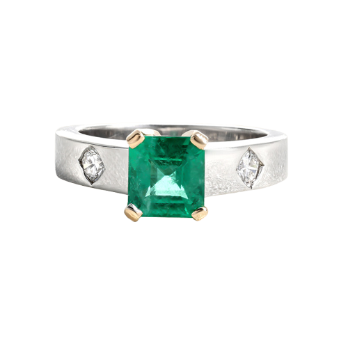 Bague en or gris et jaune, émeraude de Colombie et diamants