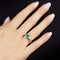 Bague 54 Bague en or gris et jaune avec émeraude de Colombie et diamants 58 Facettes OC-61300089