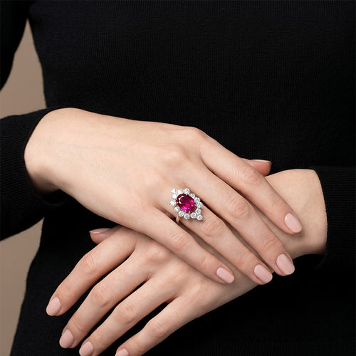 Bague 50 Bague en or gris, rubis de Birmanie et diamants 58 Facettes OC-61600017