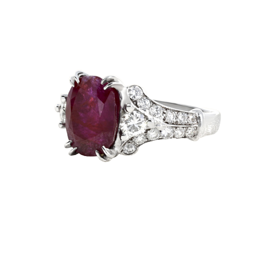 Bague Or Gris, Rubis Non Chauffé et Diamants