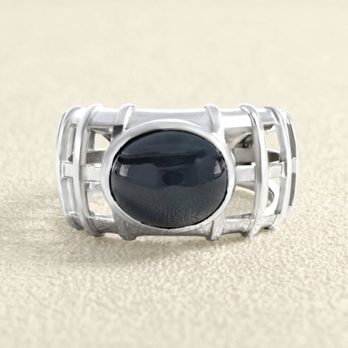 bague-grille-or-gris-et-saphir.jpg