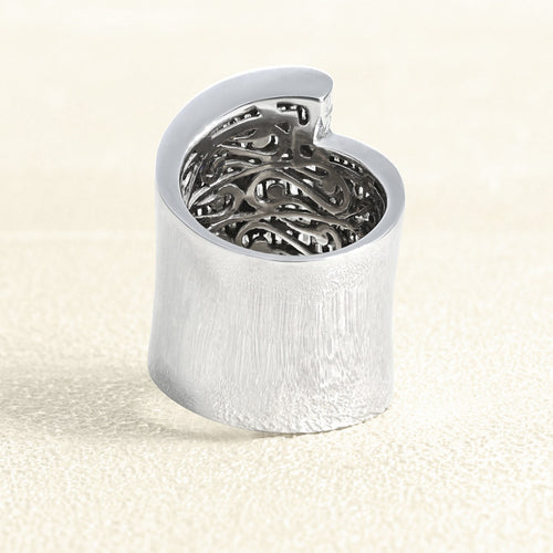 Bague 53 Bague bandeau en or gris 750 et diamants 58 Facettes 61E00438
