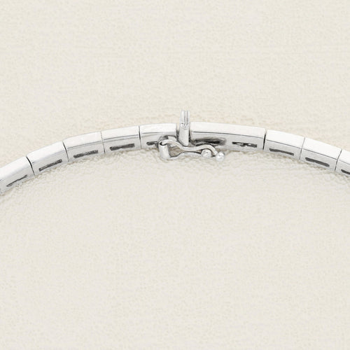 Collier Collier en or blanc 18 carats et diamants 58 Facettes 63700020