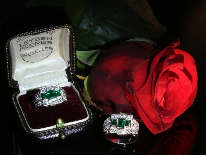 Bague 54 Paire de bagues vintage en platine et argent, émeraudes et diamants 58 Facettes 16281-0017