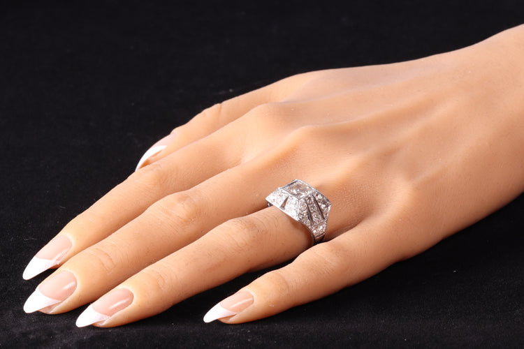 Bague 54 Bague de fiançailles Art déco en platine et diamants (vers 1930) 58 Facettes 16330-0222