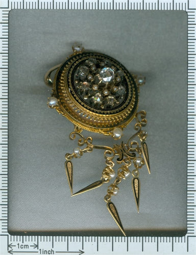 Pendentif Broche-pendentif victorien en or jaune 18K, diamants et perles 58 Facettes 17086-0044
