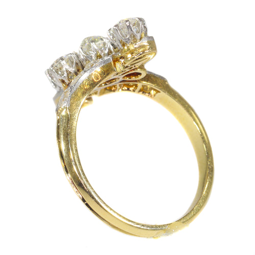 Bague 57 Bague de fiançailles Belle Époque en or jaune 18K, platine et diamants 58 Facettes 21345-0169