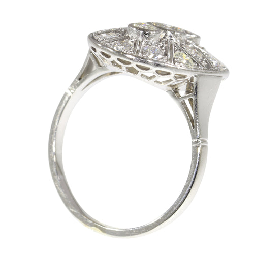 Bague 58 Bague Art déco années 1950 en platine et diamants 58 Facettes 24002-0085
