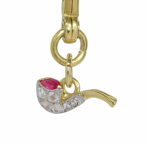 Pendentif Art déco - Pendentif pipe en or jaune 18K, platine, diamants et rubis 58 Facettes 24030-0369
