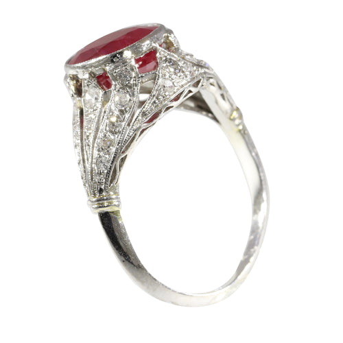 Bague 52 Bague Art déco - Rubis birman 3,19 ct et diamants en platine 58 Facettes 16319-0014