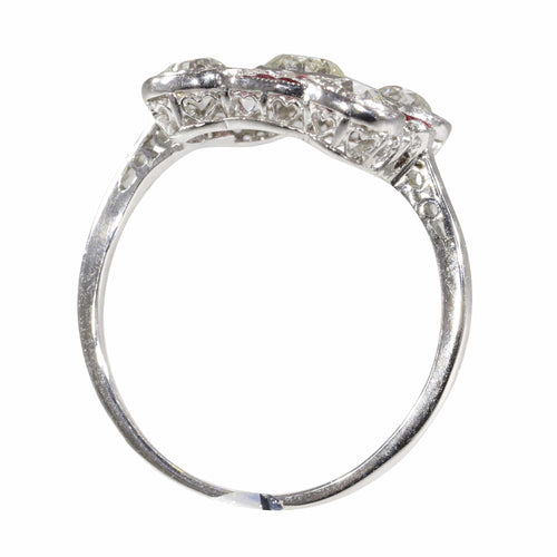 Bague 54 Art déco - Bague en platine avec diamants et rubis 58 Facettes 24289-0203