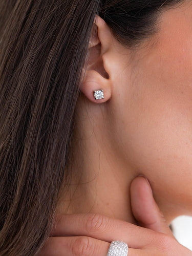 Boucles d'oreilles Boucles d’oreilles puces - Diamants taille brillant en or blanc 18 carats 58 Facettes 1931129CN
