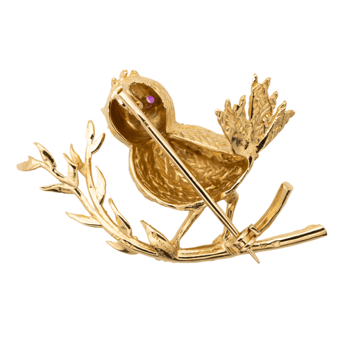 Broche Boucheron - Broche oiseau en or jaune et rubis 58 Facettes 3246212CN