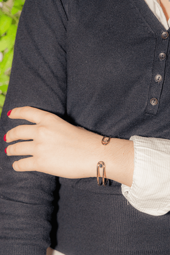 Bracelet Bracelet jonc en or jaune 18 carats avec diamant et saphir 58 Facettes 3105930CN