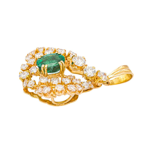 Pendentif Pendentif en or jaune 18 carats avec émeraude et diamants 58 Facettes 3944482CN