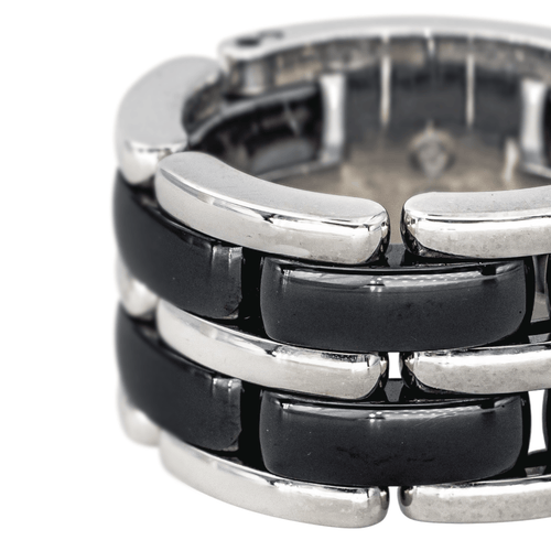 Bague 52 Chanel Ultra - Bague grand modèle en or blanc 18 carats et céramique 58 Facettes 4416095RV