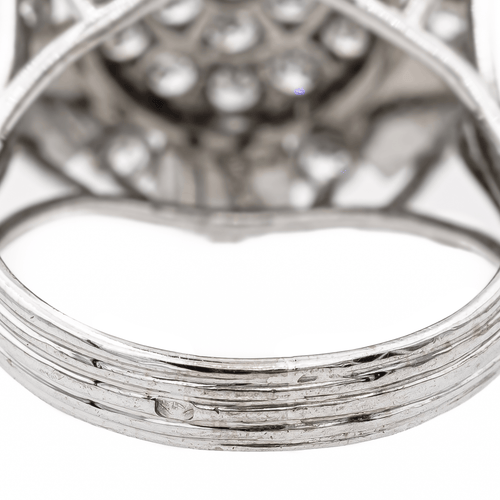 Bague 58 Bague cocktail en or blanc 18 carats pavée de diamants 58 Facettes 3148551CN