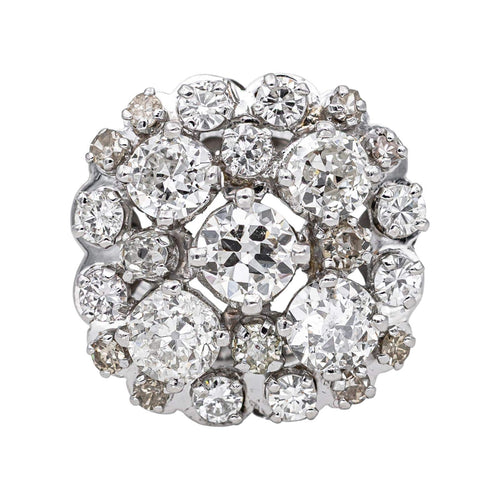 Bague 52 Bague cocktail en or blanc 18 carats et platine avec diamants 58 Facettes 4776443CN