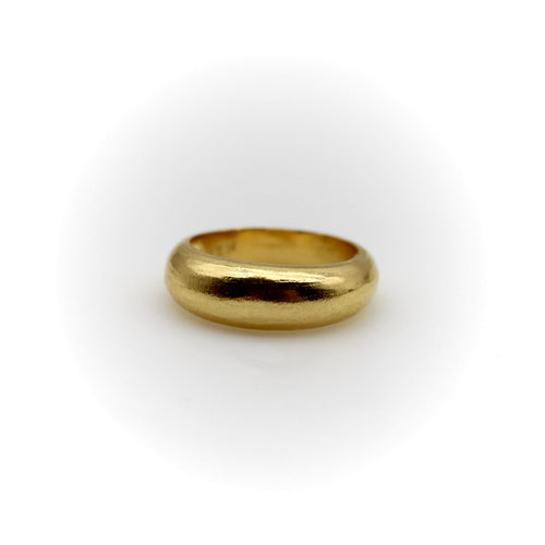 Bague Bague dôme signature en or jaune 22K 58 Facettes
