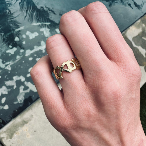 Bague 48 Tiffany & Co. Paloma Picasso - Bague Graffiti Kiss en or 18k 58 Facettes
